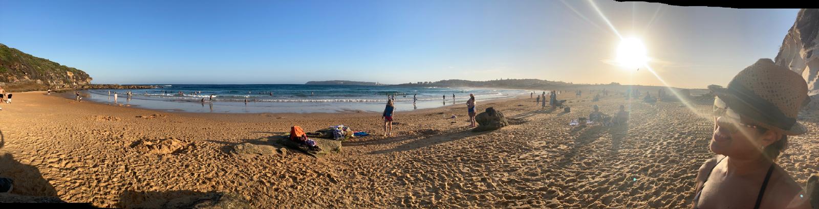 South Curl Curl viewed from north &mdash; panoramic headland and rock pool